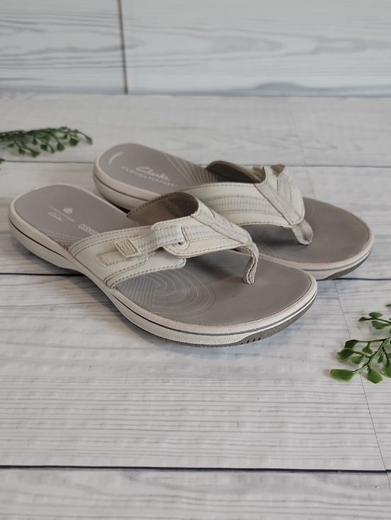Clarks Shoes - Clarks Breeze Sea Cloudsteppers Women's Sandal in White Size 6